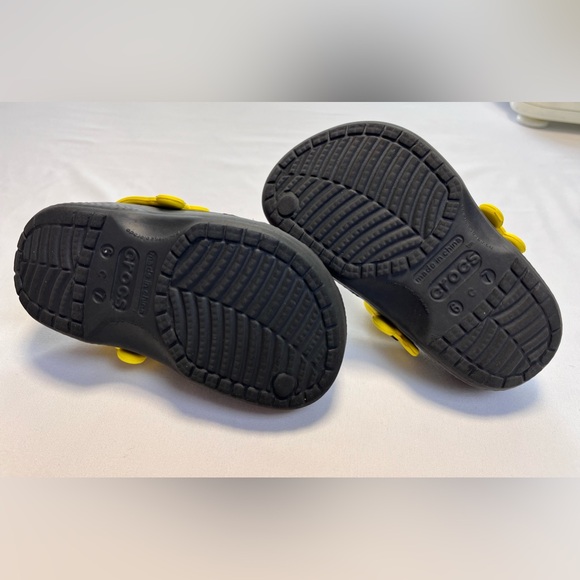 CROCS Disney Mickey Mouse black fur lined kids crocs SZ C 6/7 - Picture 9 of 10